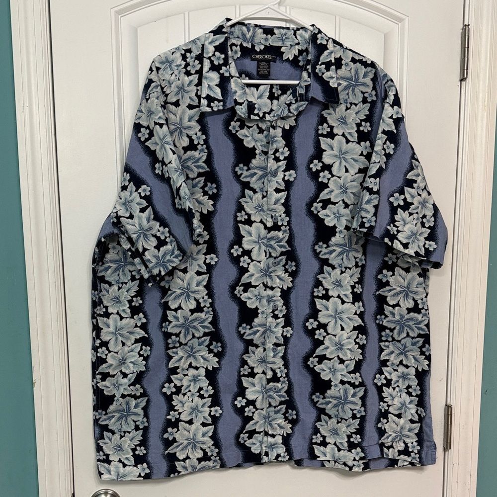 Vintage Hawaiian Button Navy Blue White Floral Men's Shirt Dadcore Travel Vaca
